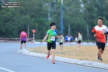 BINH DUONG NEW CITY HALF MARATHON 2024 - Ảnh #1735966