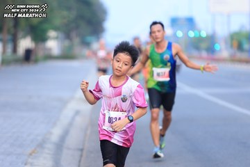 BINH DUONG NEW CITY HALF MARATHON 2024 - Ảnh #1767323