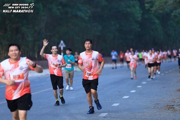 BINH DUONG NEW CITY HALF MARATHON 2024 - Ảnh #1750491