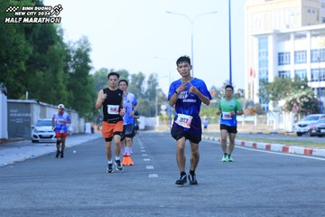 BINH DUONG NEW CITY HALF MARATHON 2024 - Ảnh #1766482
