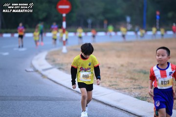 BINH DUONG NEW CITY HALF MARATHON 2024 - Ảnh #1726242