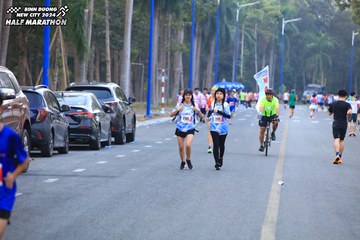 BINH DUONG NEW CITY HALF MARATHON 2024 - Ảnh #1755734