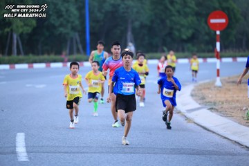 BINH DUONG NEW CITY HALF MARATHON 2024 - Ảnh #1726214