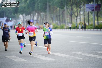 BINH DUONG NEW CITY HALF MARATHON 2024 - Ảnh #1729844