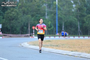 BINH DUONG NEW CITY HALF MARATHON 2024 - Ảnh #1735894