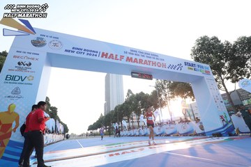 BINH DUONG NEW CITY HALF MARATHON 2024 - Ảnh #1819350