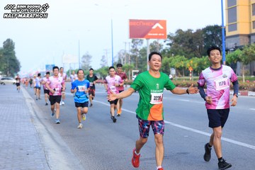 BINH DUONG NEW CITY HALF MARATHON 2024 - Ảnh #1772151