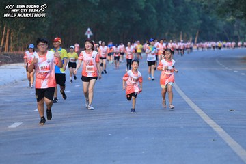 BINH DUONG NEW CITY HALF MARATHON 2024 - Ảnh #1771827