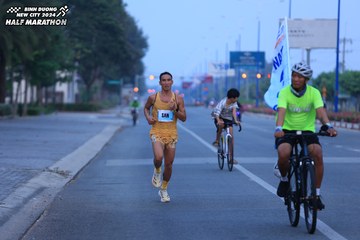 BINH DUONG NEW CITY HALF MARATHON 2024 - Ảnh #1764049