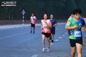 BINH DUONG NEW CITY HALF MARATHON 2024 - Ảnh #1750167