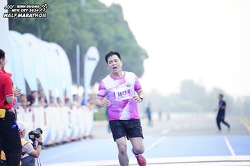 BINH DUONG NEW CITY HALF MARATHON 2024 - Ảnh #1771716