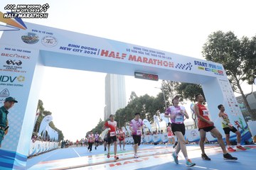 BINH DUONG NEW CITY HALF MARATHON 2024 - Ảnh #1821753