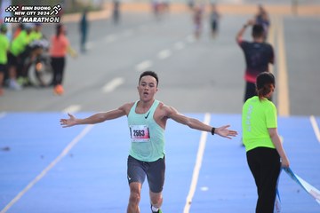 BINH DUONG NEW CITY HALF MARATHON 2024 - Ảnh #1739399