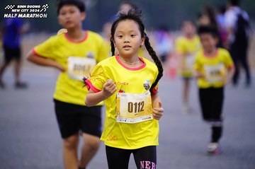BINH DUONG NEW CITY HALF MARATHON 2024 - Ảnh #1725424