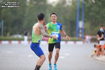 BINH DUONG NEW CITY HALF MARATHON 2024 - Ảnh #1736645