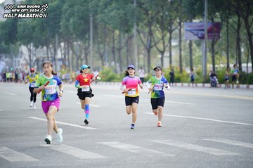 BINH DUONG NEW CITY HALF MARATHON 2024 - Ảnh #1729830