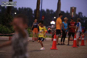 BINH DUONG NEW CITY HALF MARATHON 2024 - Ảnh #1728443