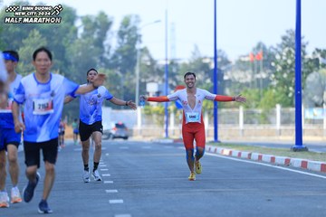 BINH DUONG NEW CITY HALF MARATHON 2024 - Ảnh #1766423