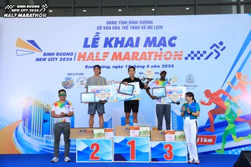 BINH DUONG NEW CITY HALF MARATHON 2024 - Ảnh #1790620
