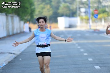BINH DUONG NEW CITY HALF MARATHON 2024 - Ảnh #1771709