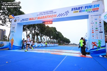 BINH DUONG NEW CITY HALF MARATHON 2024 - Ảnh #1729478