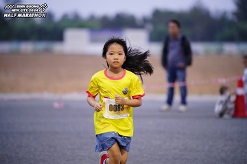 BINH DUONG NEW CITY HALF MARATHON 2024 - Ảnh #1725683