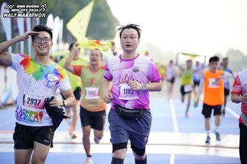 BINH DUONG NEW CITY HALF MARATHON 2024 - Ảnh #1762441