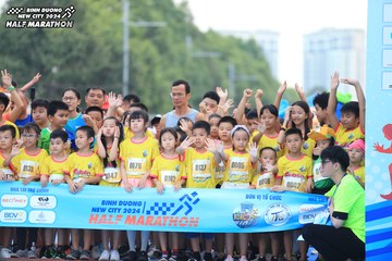 BINH DUONG NEW CITY HALF MARATHON 2024 - Ảnh #1727410