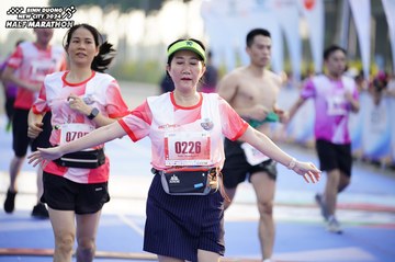 BINH DUONG NEW CITY HALF MARATHON 2024 - Ảnh #1761943