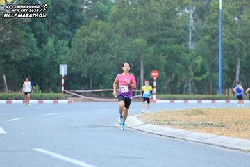 BINH DUONG NEW CITY HALF MARATHON 2024 - Ảnh #1735736