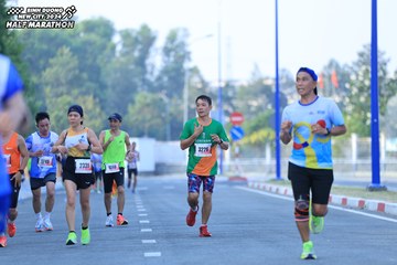 BINH DUONG NEW CITY HALF MARATHON 2024 - Ảnh #1776270