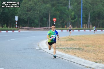 BINH DUONG NEW CITY HALF MARATHON 2024 - Ảnh #1735197