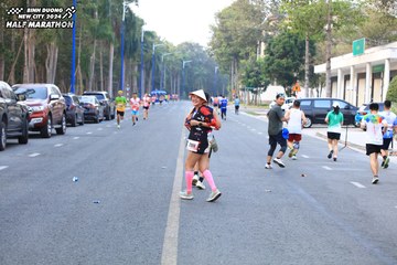 BINH DUONG NEW CITY HALF MARATHON 2024 - Ảnh #1755814
