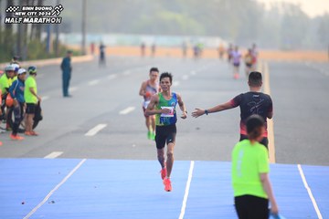 BINH DUONG NEW CITY HALF MARATHON 2024 - Ảnh #1739328
