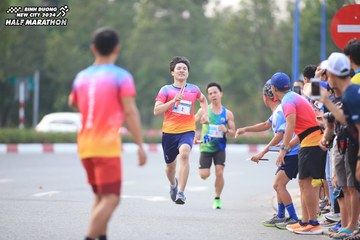 BINH DUONG NEW CITY HALF MARATHON 2024 - Ảnh #1736349