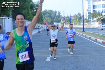 BINH DUONG NEW CITY HALF MARATHON 2024 - Ảnh #1769112