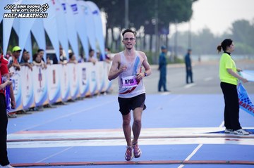 BINH DUONG NEW CITY HALF MARATHON 2024 - Ảnh #1770892