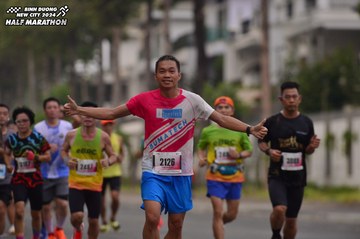BINH DUONG NEW CITY HALF MARATHON 2024 - Ảnh #1741167