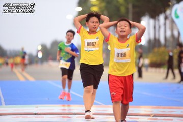 BINH DUONG NEW CITY HALF MARATHON 2024 - Ảnh #1727613