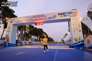 BINH DUONG NEW CITY HALF MARATHON 2024 - Ảnh #1729668
