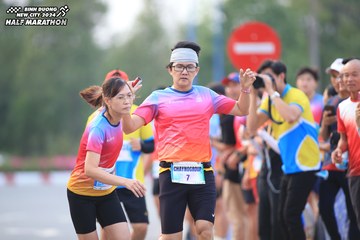 BINH DUONG NEW CITY HALF MARATHON 2024 - Ảnh #1736970