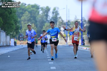 BINH DUONG NEW CITY HALF MARATHON 2024 - Ảnh #1765452