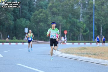 BINH DUONG NEW CITY HALF MARATHON 2024 - Ảnh #1735978