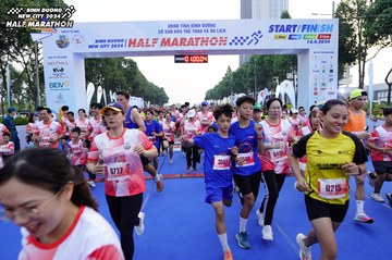 BINH DUONG NEW CITY HALF MARATHON 2024 - Ảnh #1770504
