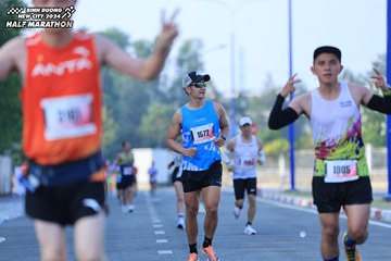 BINH DUONG NEW CITY HALF MARATHON 2024 - Ảnh #1764653