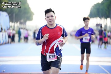 BINH DUONG NEW CITY HALF MARATHON 2024 - Ảnh #1760219