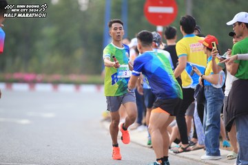 BINH DUONG NEW CITY HALF MARATHON 2024 - Ảnh #1736455