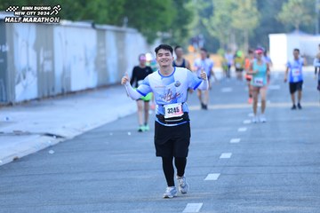 BINH DUONG NEW CITY HALF MARATHON 2024 - Ảnh #1770538