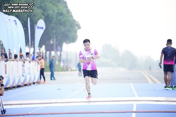 BINH DUONG NEW CITY HALF MARATHON 2024 - Ảnh #1771603