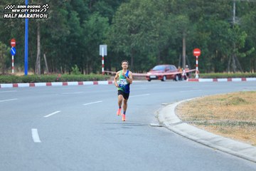 BINH DUONG NEW CITY HALF MARATHON 2024 - Ảnh #1735105